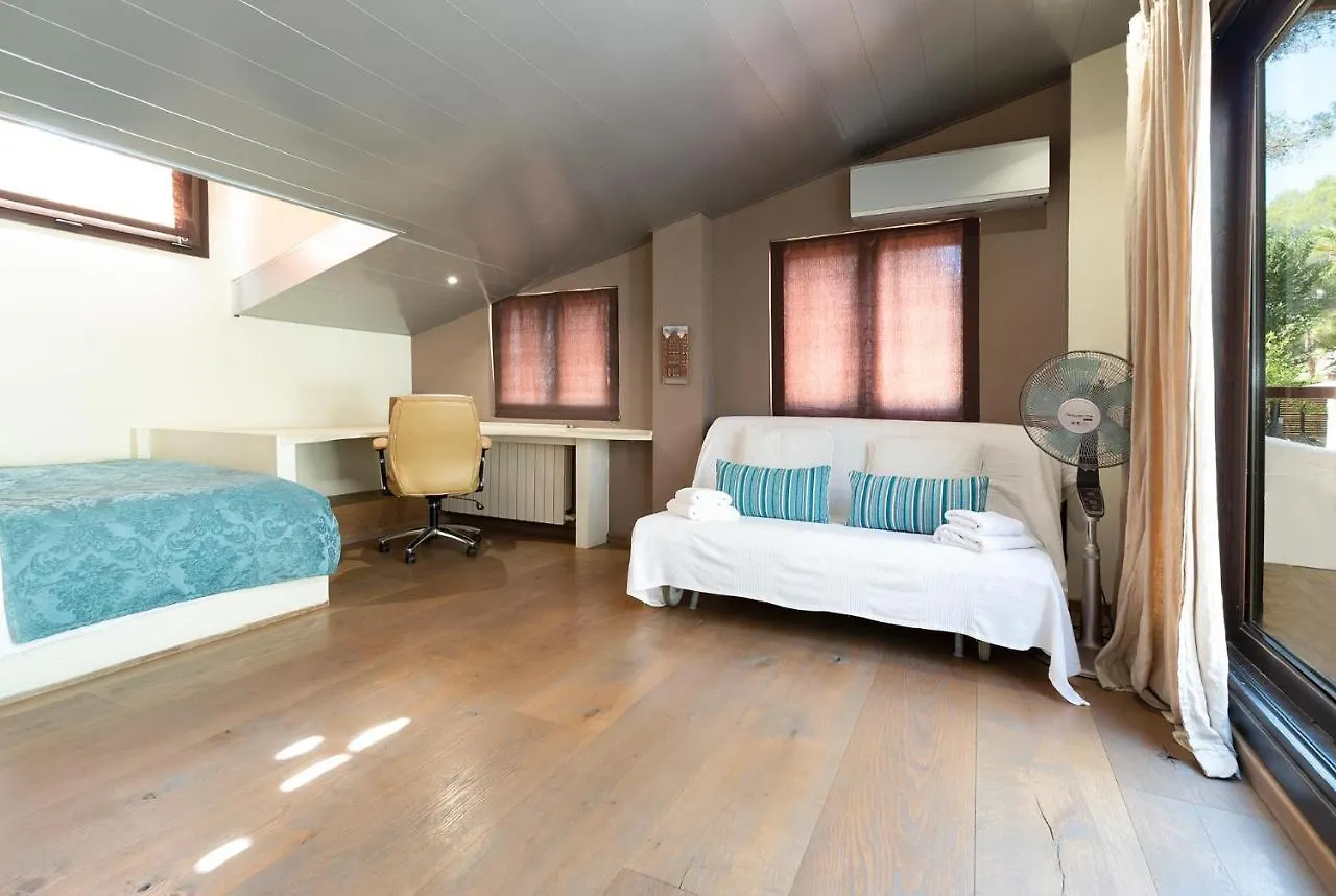 Villa Palmeras Sitges Hills Spain